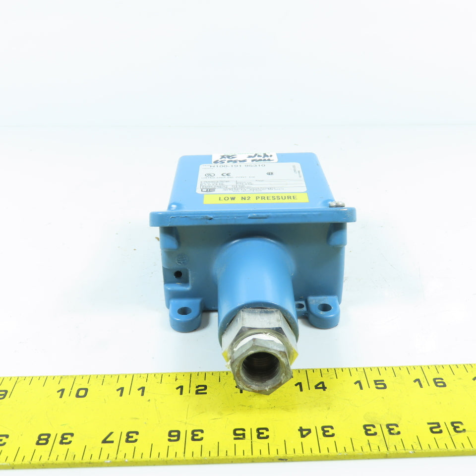 United Electric H100-191 95310 Pressure Switch 10-100PSI 15A 480VAC