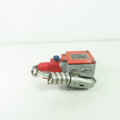 Comepi SCM2K99W03 Cable Pull Interlock Safety Switch 1/2" NPT 400V 1.8A