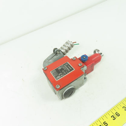 Comepi SCM2K99W03 Cable Pull Interlock Safety Switch 1/2" NPT 400V 1.8A