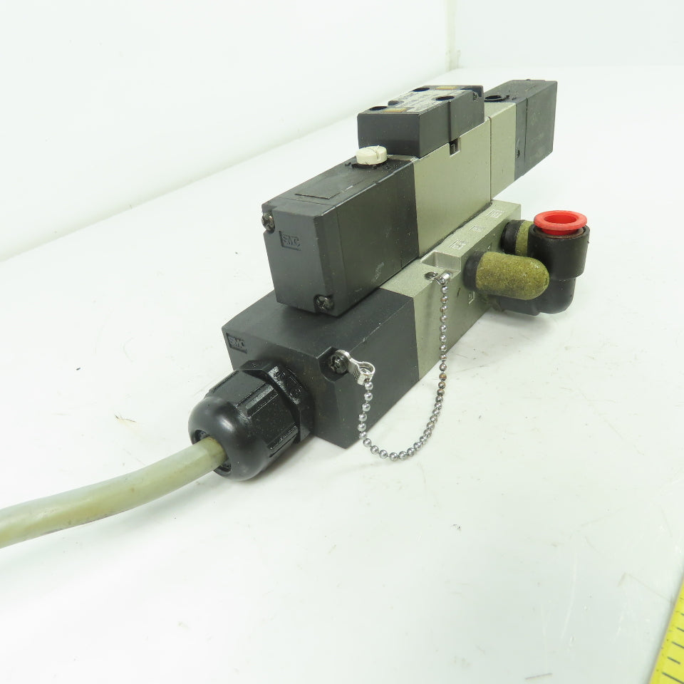SMC NVFS2400-5FZB Solenoid Valve 1.0MPa 21-26VDC Coil W/ Manifold Block