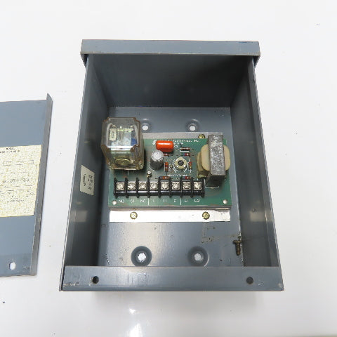 Curtis Industries Model LCS Liquid Level Control W/ Sensitivity Adjust Enclosure