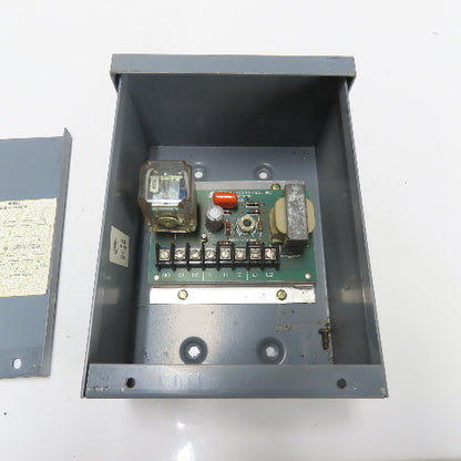 Curtis Industries Model LCS Liquid Level Control W/ Sensitivity Adjust Enclosure