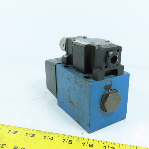Mannesmann Rexroth 3WE10B40/CW110N9DA/V 120V Hydraulic Directional Valve