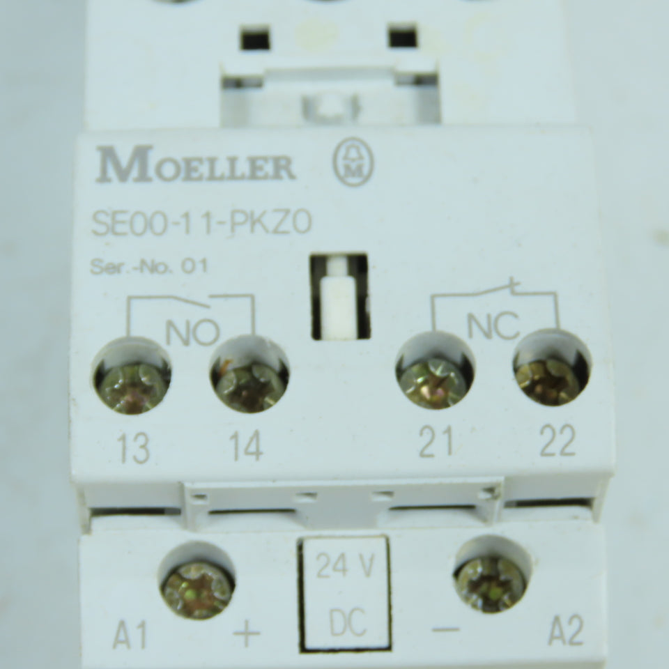 Moeller SE00-11-PKZ0 Motor Starter 24VDC Coil W/ PKZM0-4 2.5-4.0A
