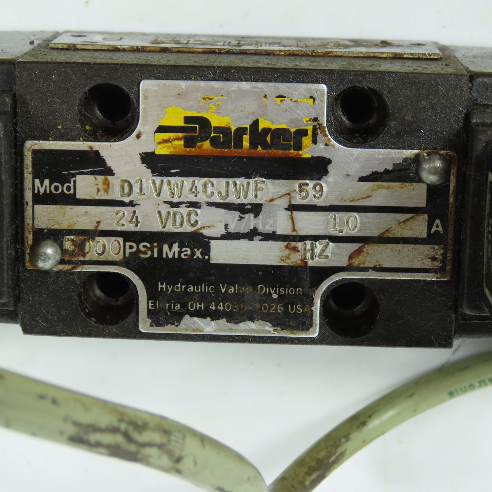 Parker D1VW4CJWF 59 Hydraulic Solenoid Directional Valve 24VDCC 3000PSI
