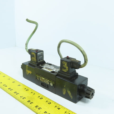 Parker D1VW4CJWF 59 Hydraulic Solenoid Directional Valve 24VDCC 3000PSI