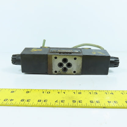 Parker D1VW4CJWF 59 Hydraulic Solenoid Directional Valve 24VDCC 3000PSI