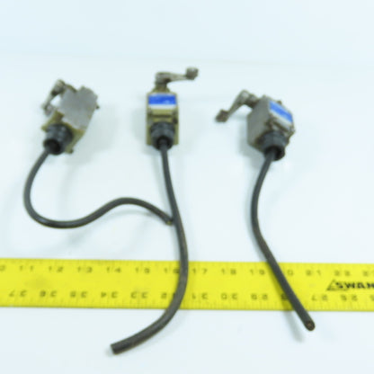 Yamatake Honeywell 1LS1-J 10A Roller Arm Plunger Limit Switch 250VAC Lot Of 3