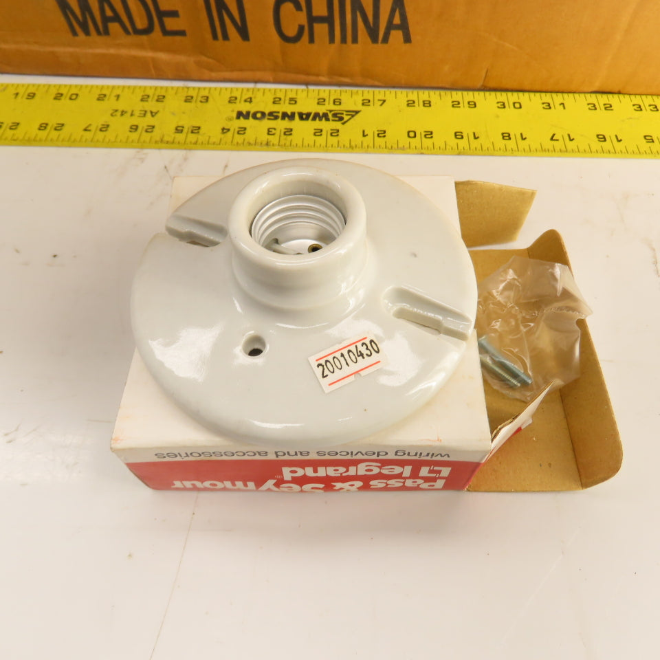Pass & Seymour 8407DCK 272 660W 250V White Porcelain Keyless Lampholder Lot /42