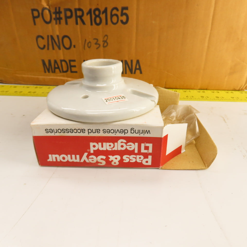 Pass & Seymour 8407DCK 272 660W 250V White Porcelain Keyless Lampholder Lot /42