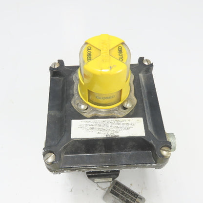 Flowserve 1039SNR6 Pneumatic Actuator 120PSI 95IN LBS W/ Beacon Indicator