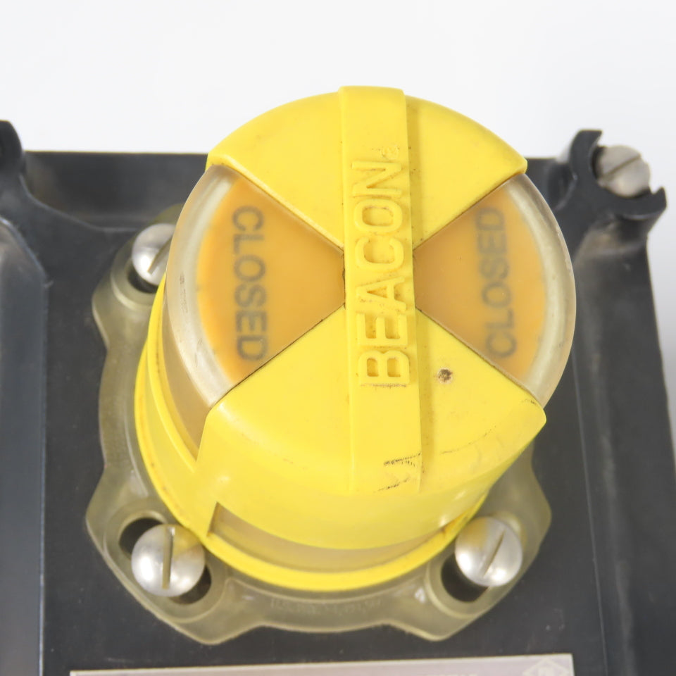Flowserve 1039SNR6 Pneumatic Actuator 120PSI 96IN LBS W/ Beacon Indicator