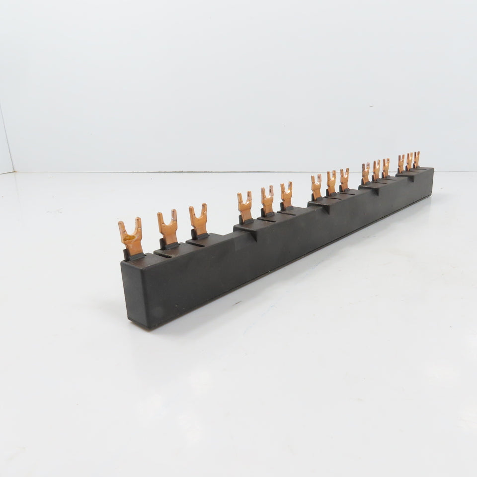 Siemens 3RV1915-2DB 3-Phase Copper Comb Busbar 63A 690V