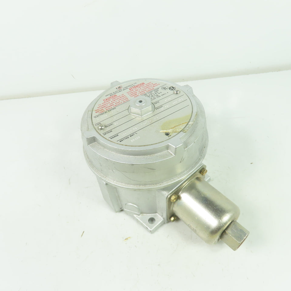 UE United Electric 9778 156 Pressure Switch 15A 480VAC 125PSI 850KPA