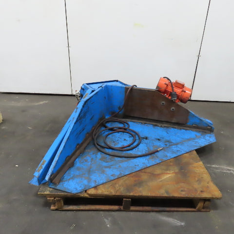 ChemQuest 25-6000 Floor Level Electric Vibrating 44" x 44" Tote Gaylord Tilter