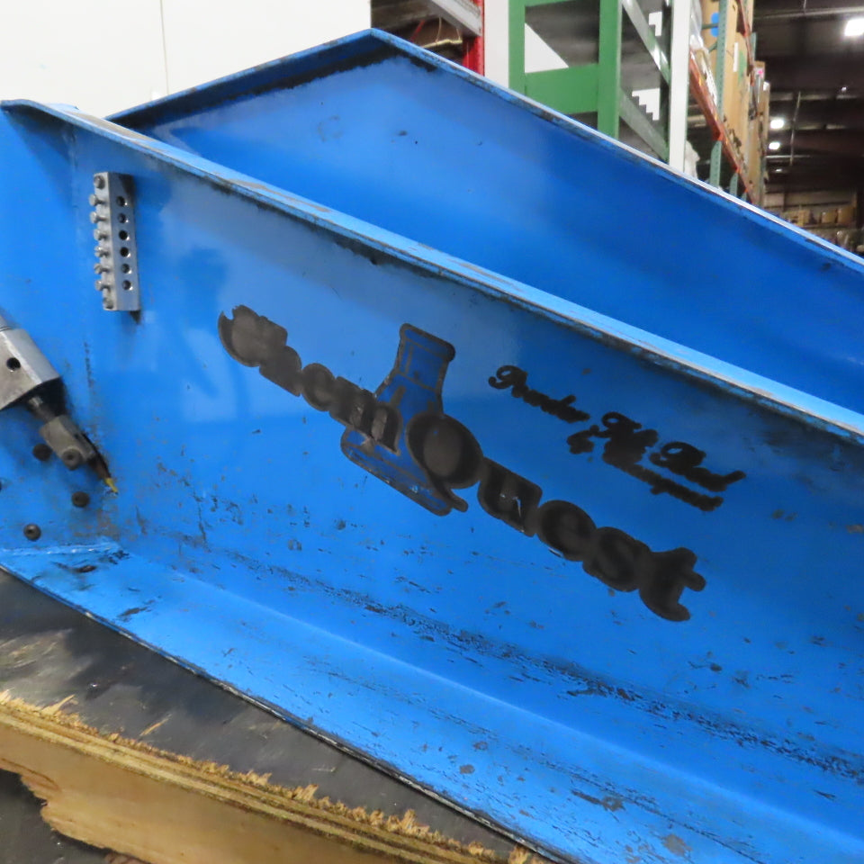 ChemQuest 25-6000 Floor Level Electric Vibrating 44" x 44" Tote Gaylord Tilter