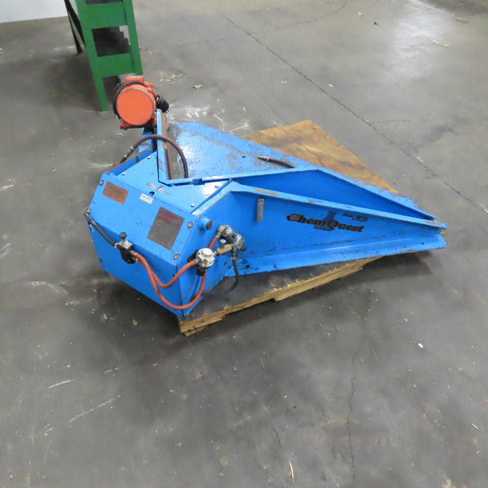 ChemQuest 25-6000 Floor Level Electric Vibrating 44" x 44" Tote Gaylord Tilter