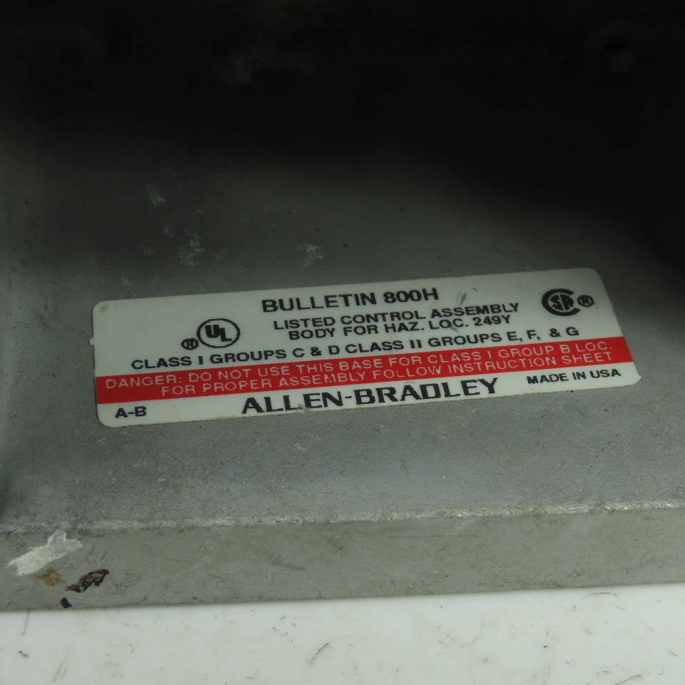 Allen Bradley 800H-1HVX7M2 Series X Bulletin 800H Heavy Duty Enclosure Box