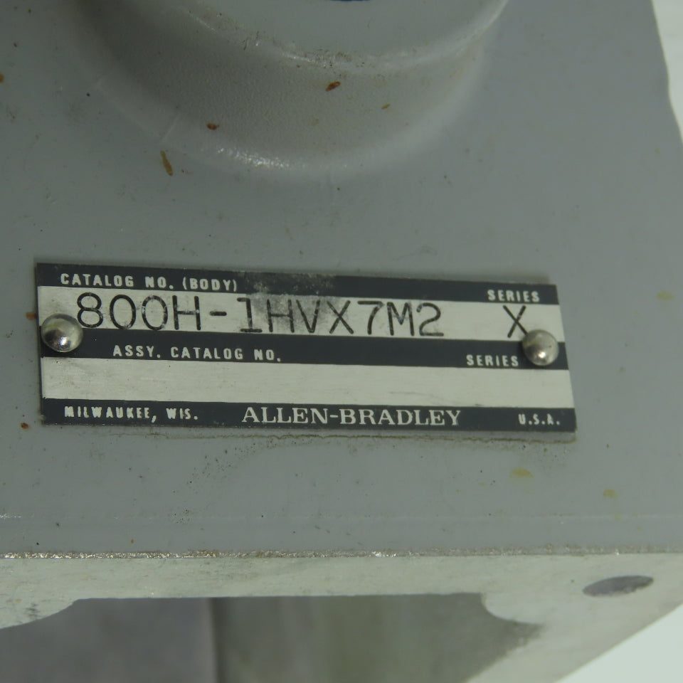 Allen Bradley 800H-1HVX7M2 Series X Bulletin 800H Heavy Duty Enclosure Box