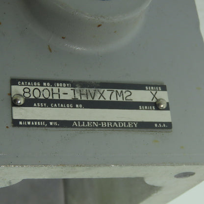 Allen Bradley 800H-1HVX7M2 Series X Bulletin 800H Heavy Duty Enclosure Box