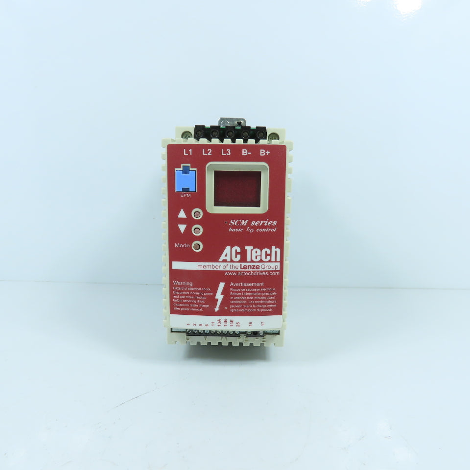 Lenze SM415 AC Tech SCM 1.5HP / 1.1kW Variable Speed Motor Drive 0-400/460V 3PH