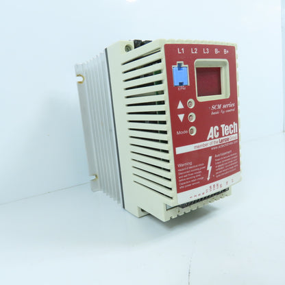 Lenze SM415 AC Tech SCM 1.5HP / 1.1kW Variable Speed Motor Drive 0-400/460V 3PH