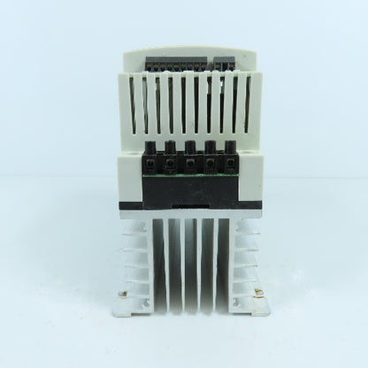 Lenze SM415 AC Tech SCM 1.5HP / 1.1kW Variable Speed Motor Drive 0-400/460V 3PH