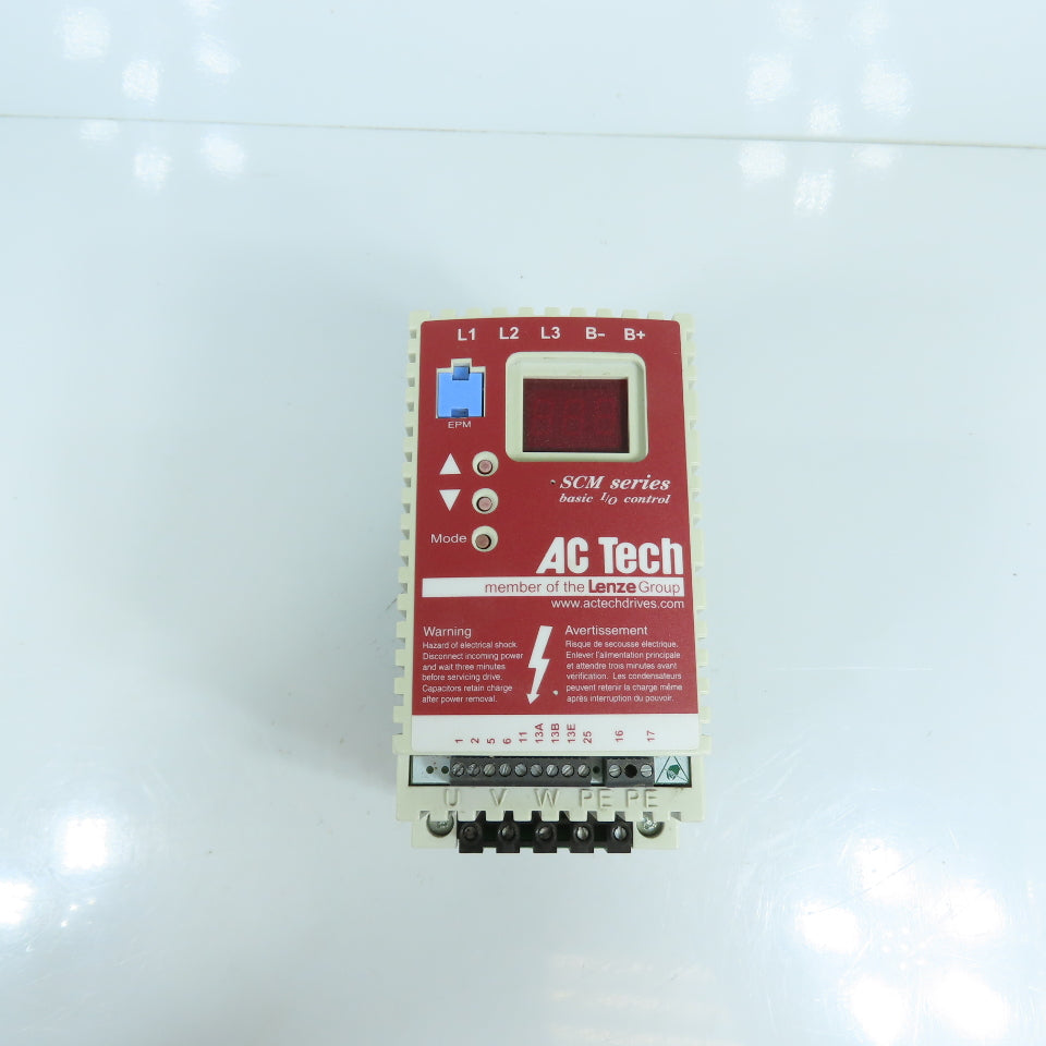 Lenze SM415 AC Tech SCM 1.5HP / 1.1kW Variable Speed Motor Drive 0-400/460V 3PH