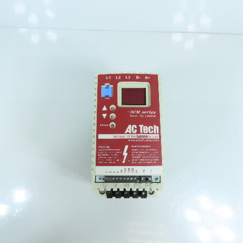 Lenze SM415 AC Tech SCM 1.5HP / 1.1kW Variable Speed Motor Drive 0-400/460V 3PH