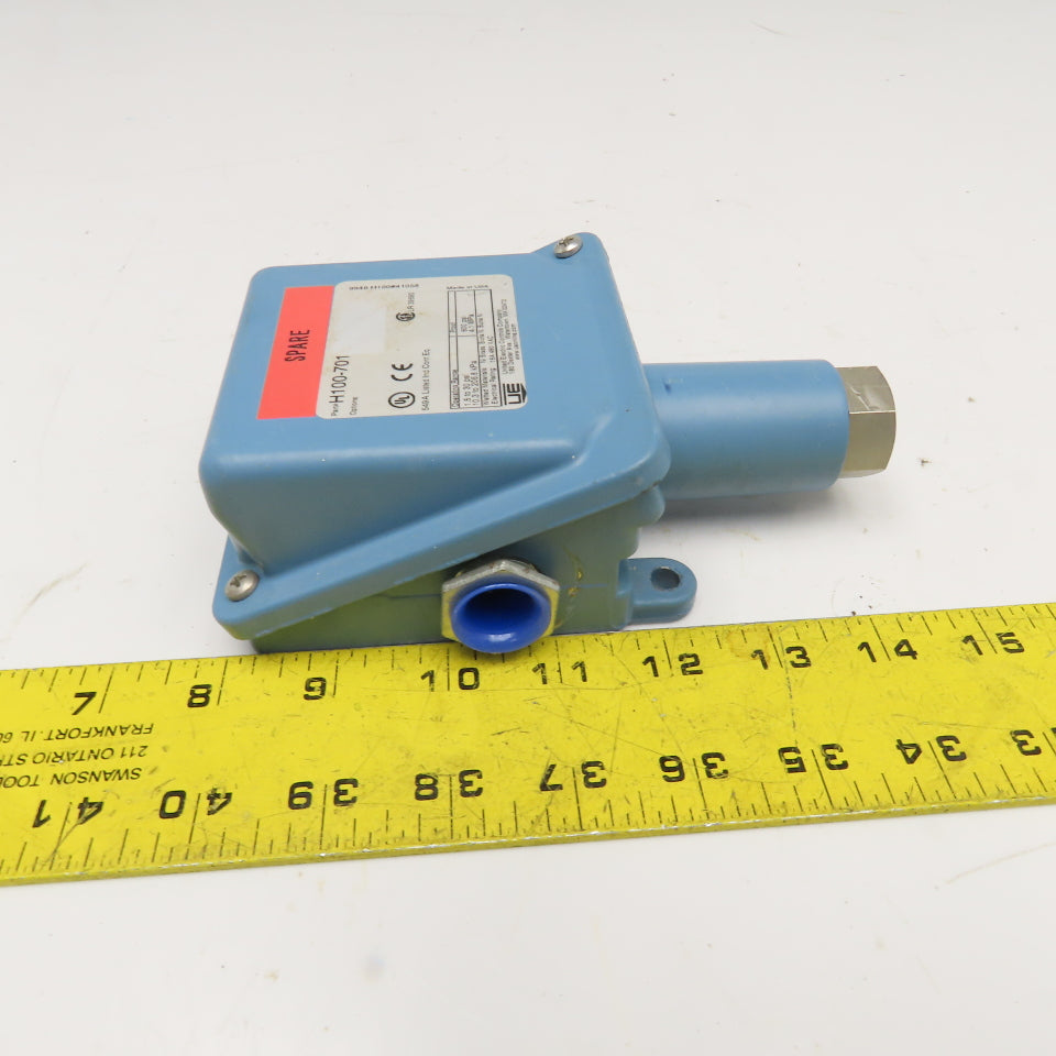 United Electric H100-701 1.5-30PSI 480V Pressure Switch 600PSI Proof