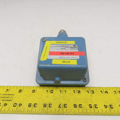 United Electric H100-193 95324 20-500PSI 480V Pressure Switch 2500PSI Proof