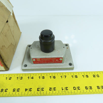 Cooper Crouse Hinds DSD948 J3 Explosion Proof Sealed Cover W/ Green Pilot Light