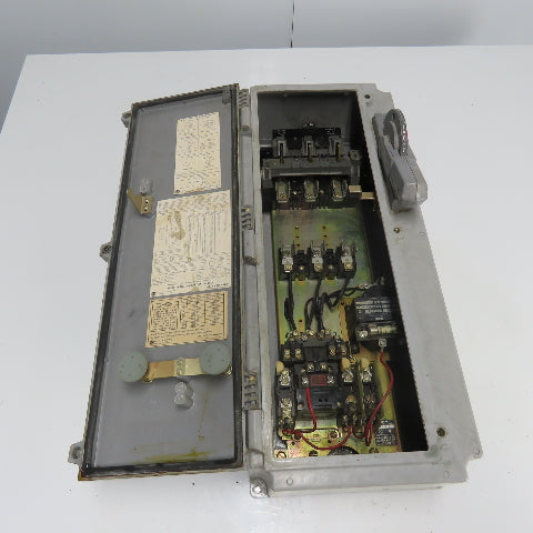 Allen Bradley 712-ASCD24 Ser B 5HP Combination Motor Starter Fusible Disconnect