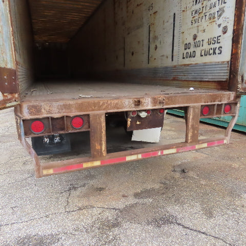 Wabash 1998 53' Tandem Axle Semi Trailer Van Storage 101"W x 110" Tall