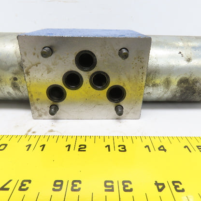 Rexroth MNR R900707951 Double Acting Directional Hydraulic Valve 24V Coils