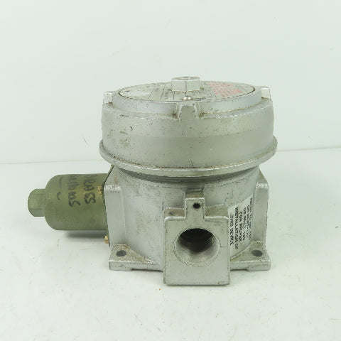 United Electric Controls J120 Model 9778 156 Pressure Switch 15A 480VAC 100PSI