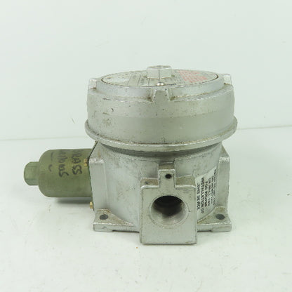 United Electric Controls J120 Model 9778 156 Pressure Switch 15A 480VAC 100PSI