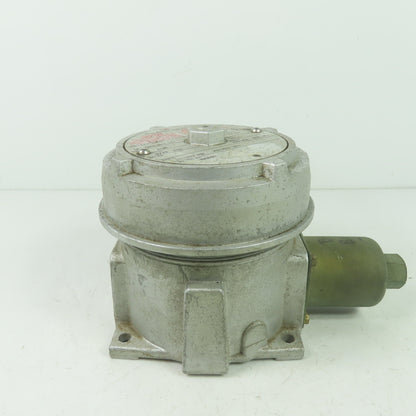 United Electric Controls J120 Model 9778 156 Pressure Switch 15A 480VAC 100PSI