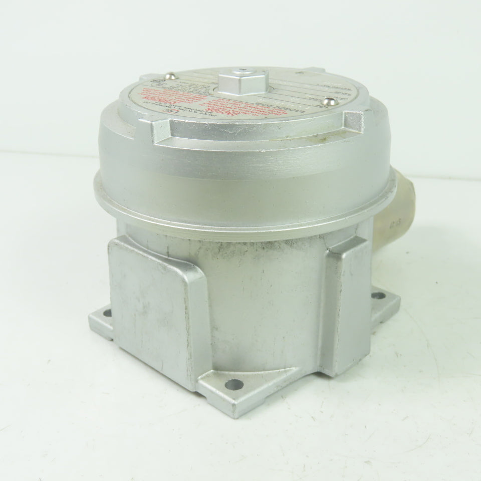 United Electric Controls J120 Model 9778 156 Pressure Switch 15A 480VAC 100PSI