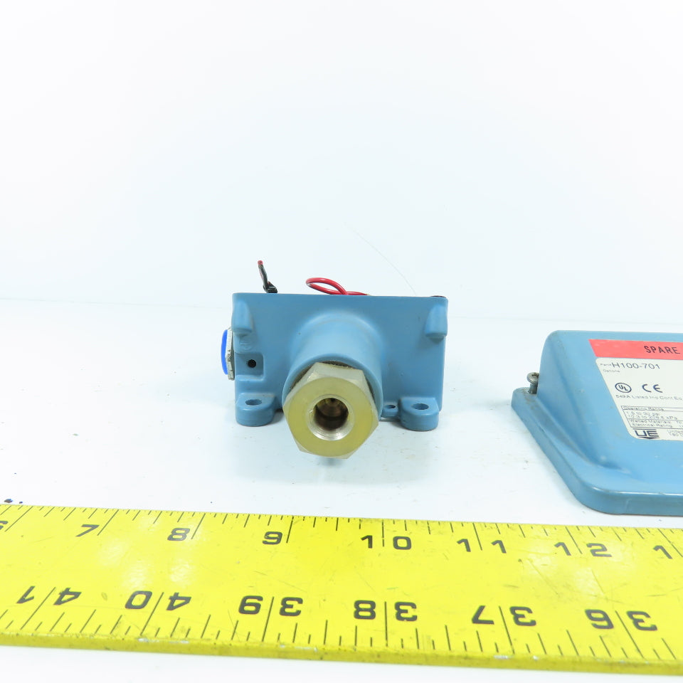 United Electric H100-701 Pressure Switch 1.5-30 PSI 15A 480VAC USA Made