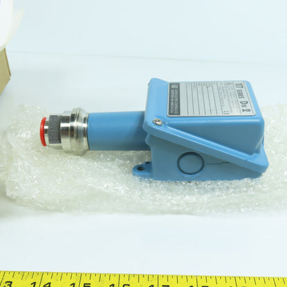 United Electric H117-174 117 Series Pressure Switch 8-200 PSI NEW