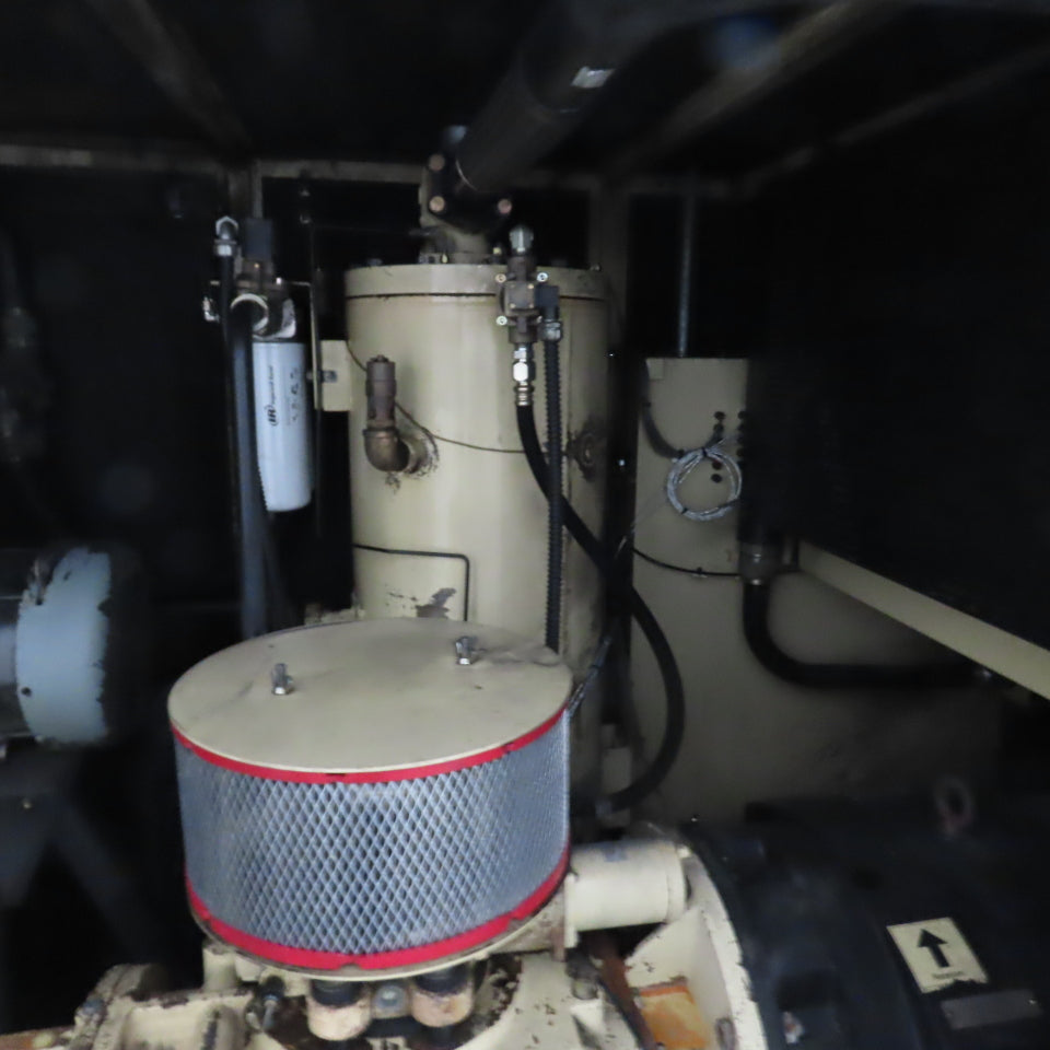 Ingersoll Rand SSR-XF150 Rotary Screw Air Compressor 150HP 460V 739CFM 103PSIG