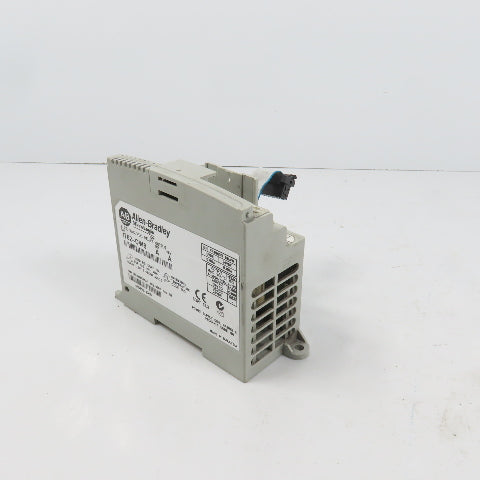 Allen Bradley 1762-OW8 Ser A Rev A MicroLogix 8 PT. VAC/VDC Relay Output Module