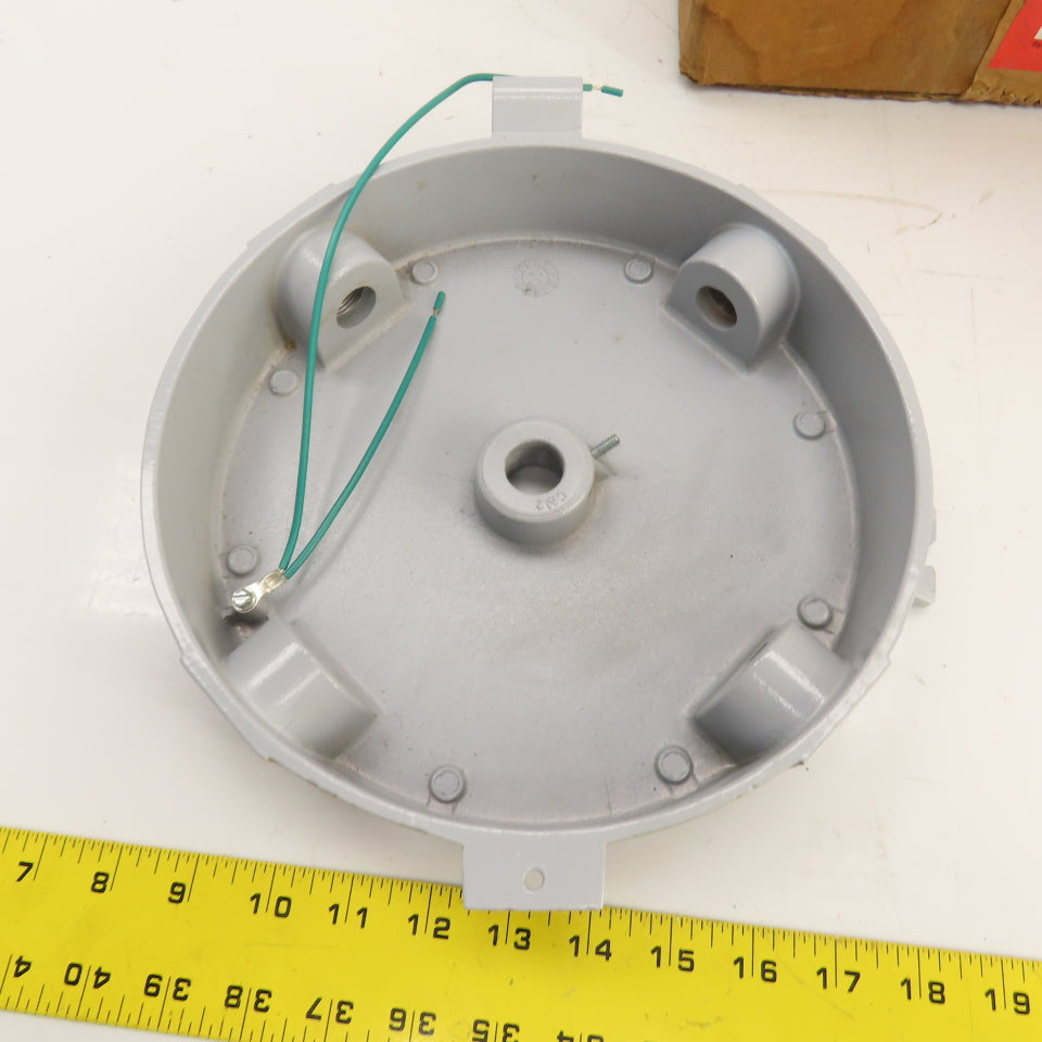 Cooper Crouse Hinds DMVFB2C064GP/UNV 32 Watt Luminaire For Hazardous Locations