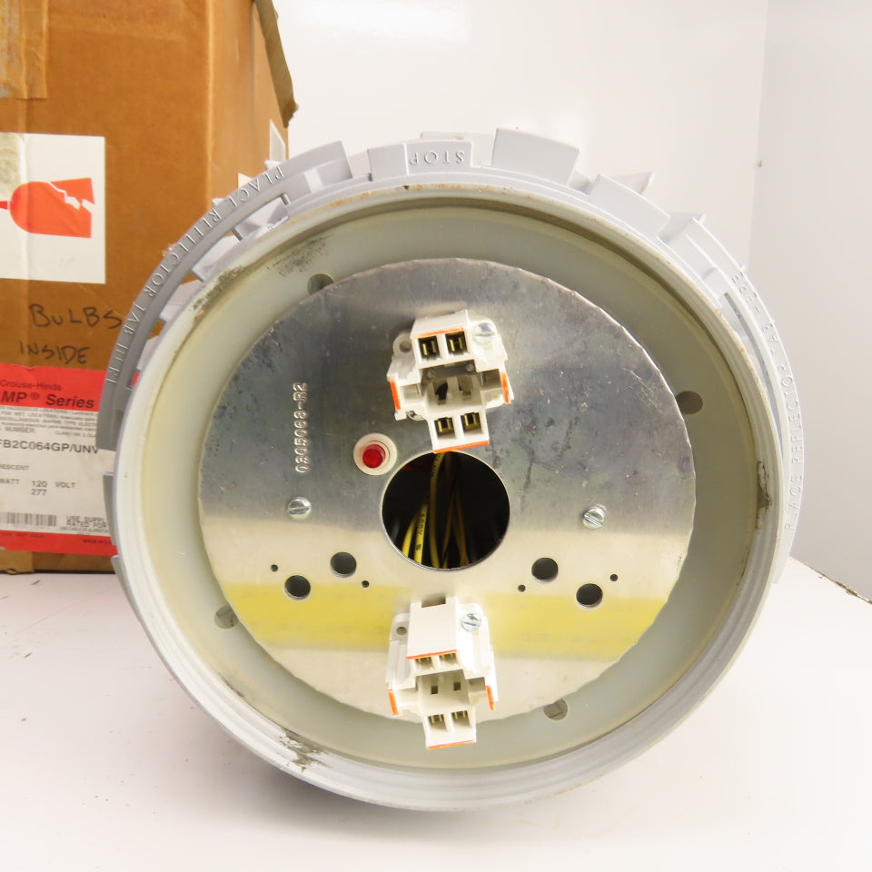 Cooper Crouse Hinds DMVFB2C064GP/UNV 32 Watt Luminaire For Hazardous Locations