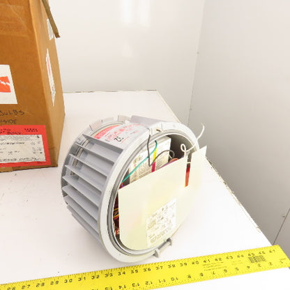 Cooper Crouse Hinds DMVFB2C064GP/UNV 32 Watt Luminaire For Hazardous Locations