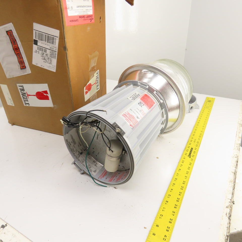 Cooper Crouse Hinds VMVM2C250GR305/MT 250 Watt Luminaire For Hazardous Locations