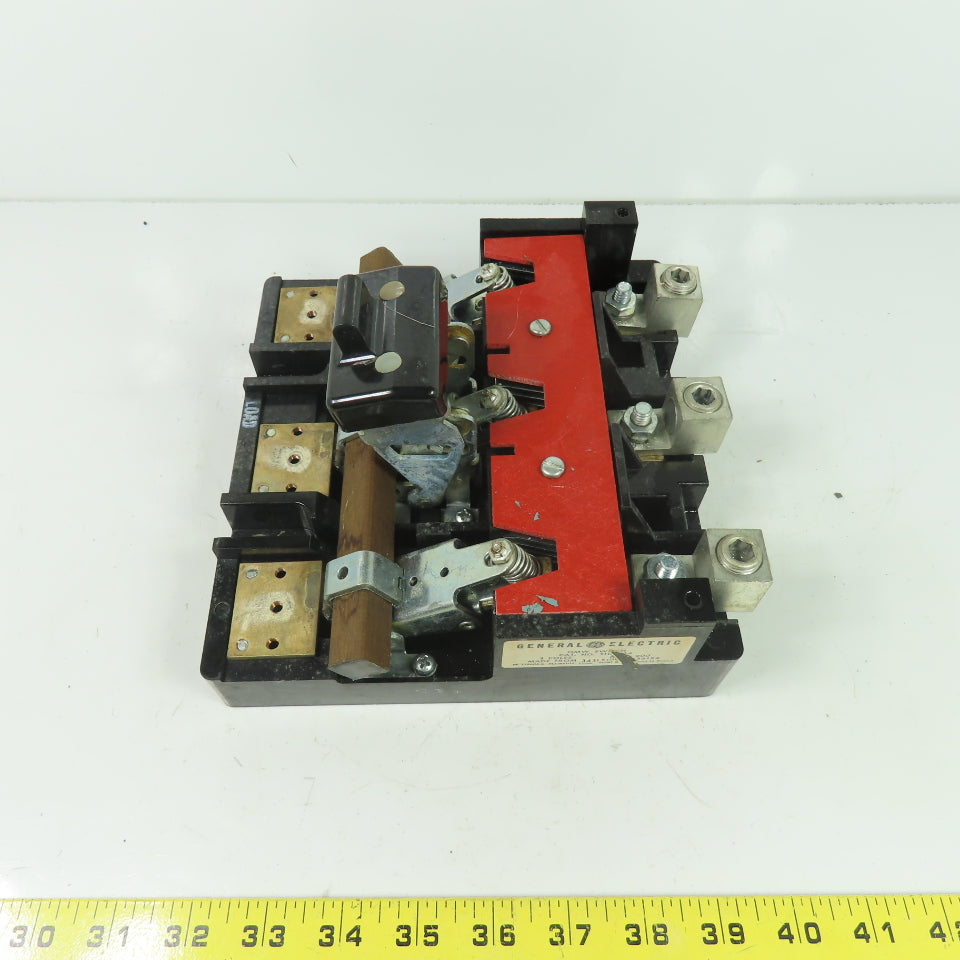 General Electric THMC34 QMW 3-Pole Fusible Disconnect Switch 600V 200A