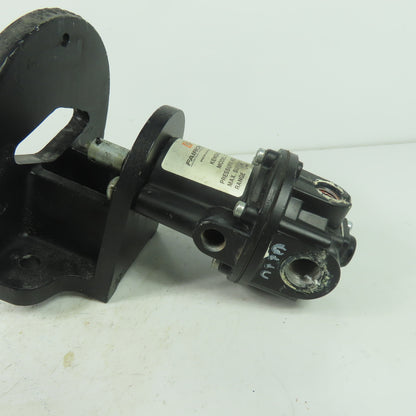 Fairchild 10C Compressed Air Regulator 250PSI Max 3/8" npt
