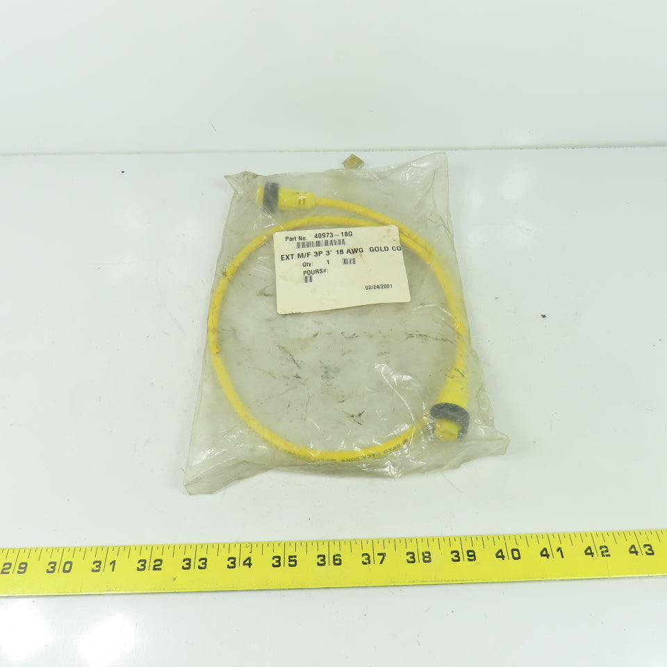 Daniel Woodhead 40973-18G Mini Change Cordset 3-Pin Male/Female 3' 18/3PVC 18AWG